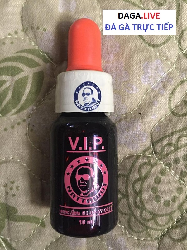 Hiện nay trên mạng xã hội có nhiều diễn đàn bán thuốc công cho gà đá.