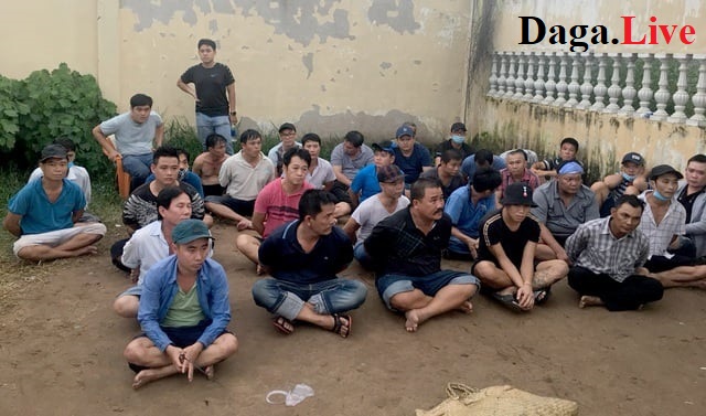 Các đối tượng trên bị bắt giữ vì đá gà ăn tiền