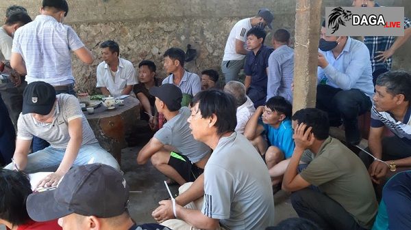 Các đối tượng bị bắt giữ ngay tại hiện trường